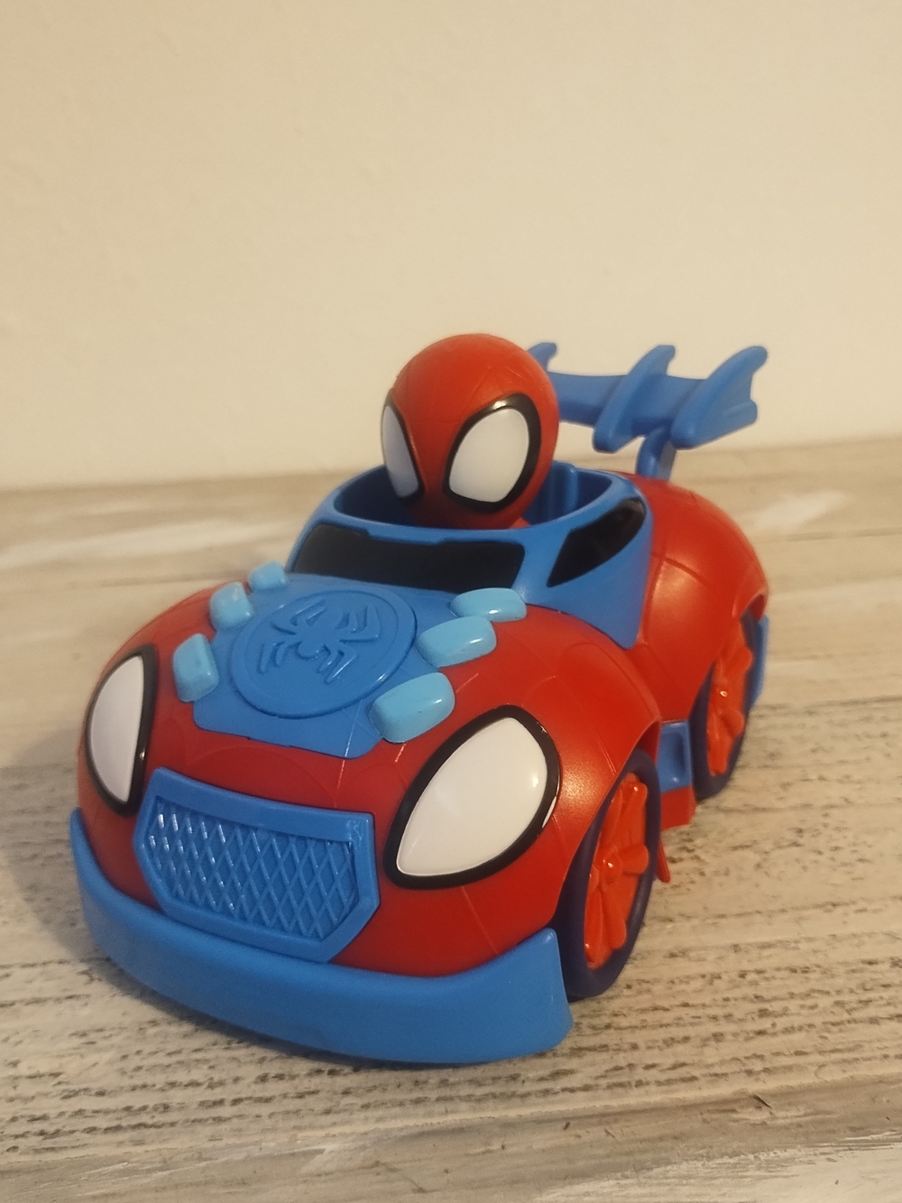 Spidey and his Amazing Friends-Web Crawler no Control Vehicle